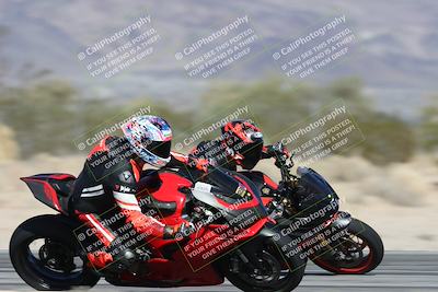 media/Dec-01-2025-Moto Forza (Mon) [[2daa91e15f]]/2-Intermediate Group/Session 3 (Turn 7 Inside Pans)/